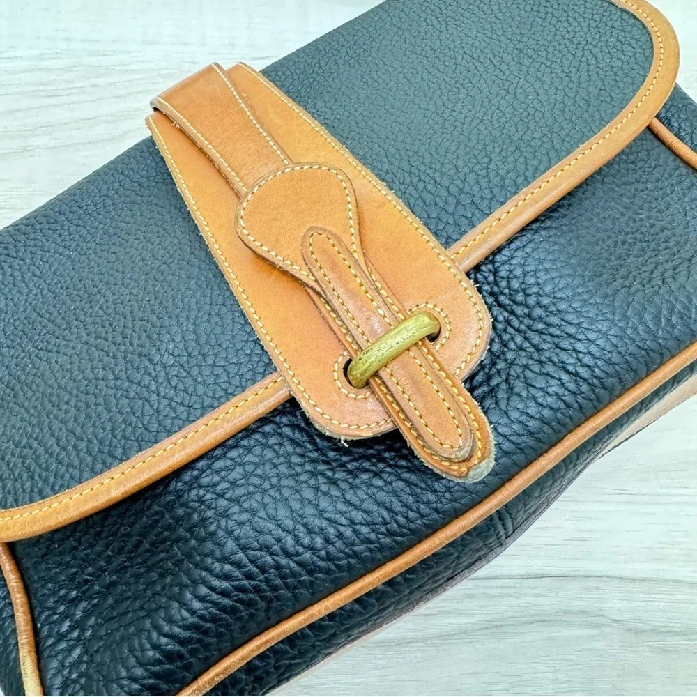 Vintage Dooney & Bourke All Weather Leather Equestrian crossbody Handbag purse